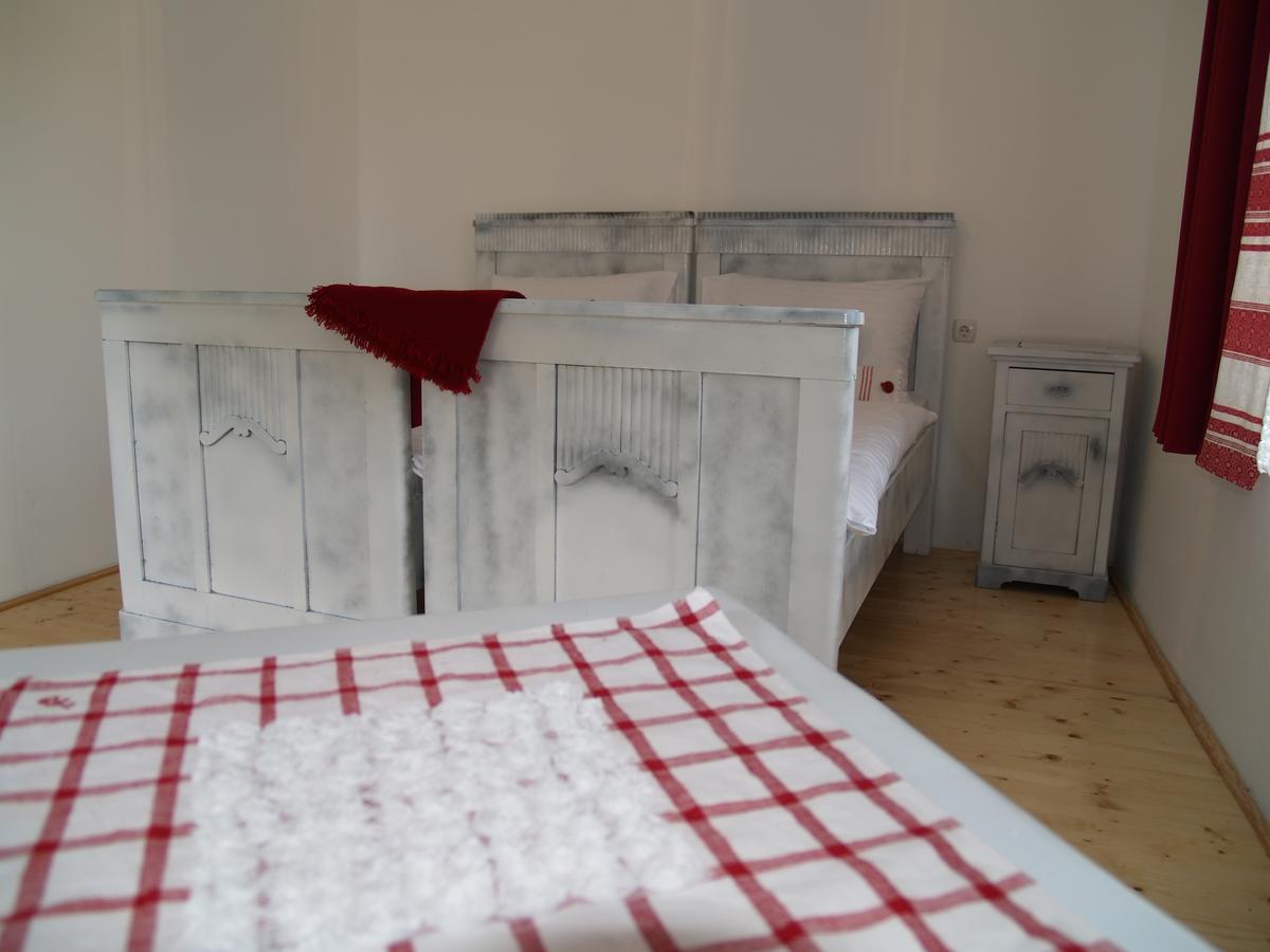 Pannonia Terranova Hotel Vardarac ภายนอก รูปภาพ