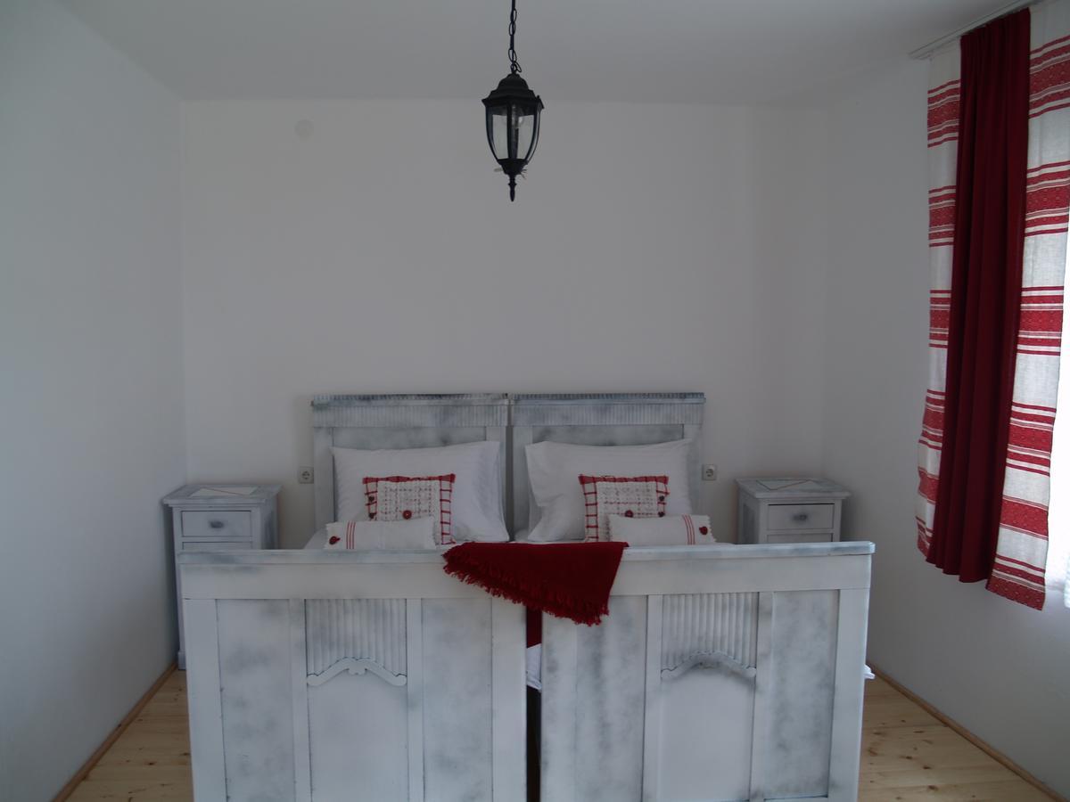 Pannonia Terranova Hotel Vardarac ภายนอก รูปภาพ
