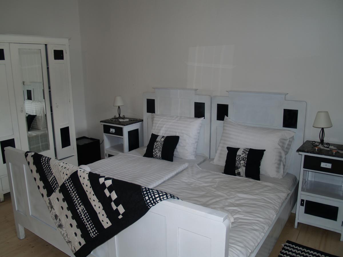 Pannonia Terranova Hotel Vardarac ภายนอก รูปภาพ
