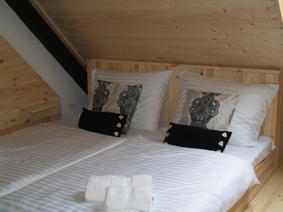 Pannonia Terranova Hotel Vardarac ภายนอก รูปภาพ