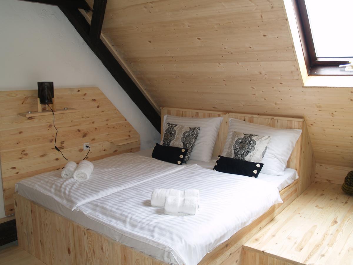 Pannonia Terranova Hotel Vardarac ภายนอก รูปภาพ